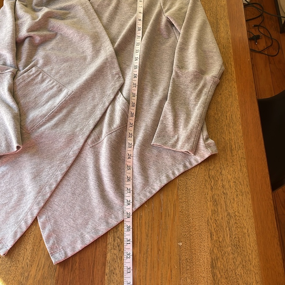 Retro-ology Sweater - Picture 4 of 6